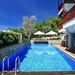 Summer Hotel 4*