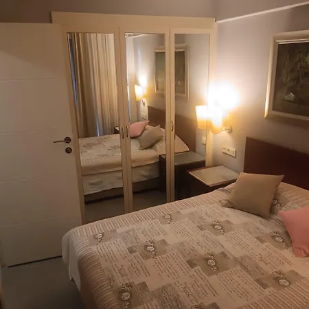 Summer Hotel